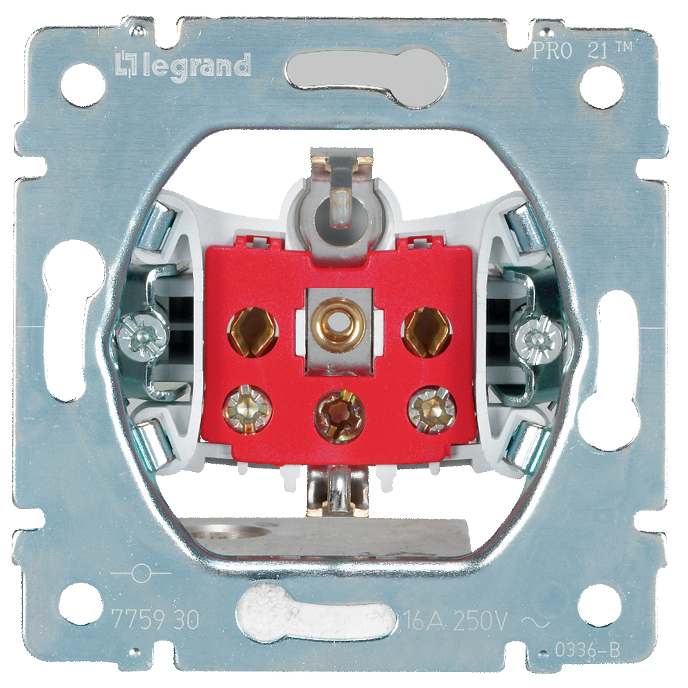 Legrand PRO 21 Мех Розетка 2К+З с мех. блокировкой, винтовые клеммы. фото
