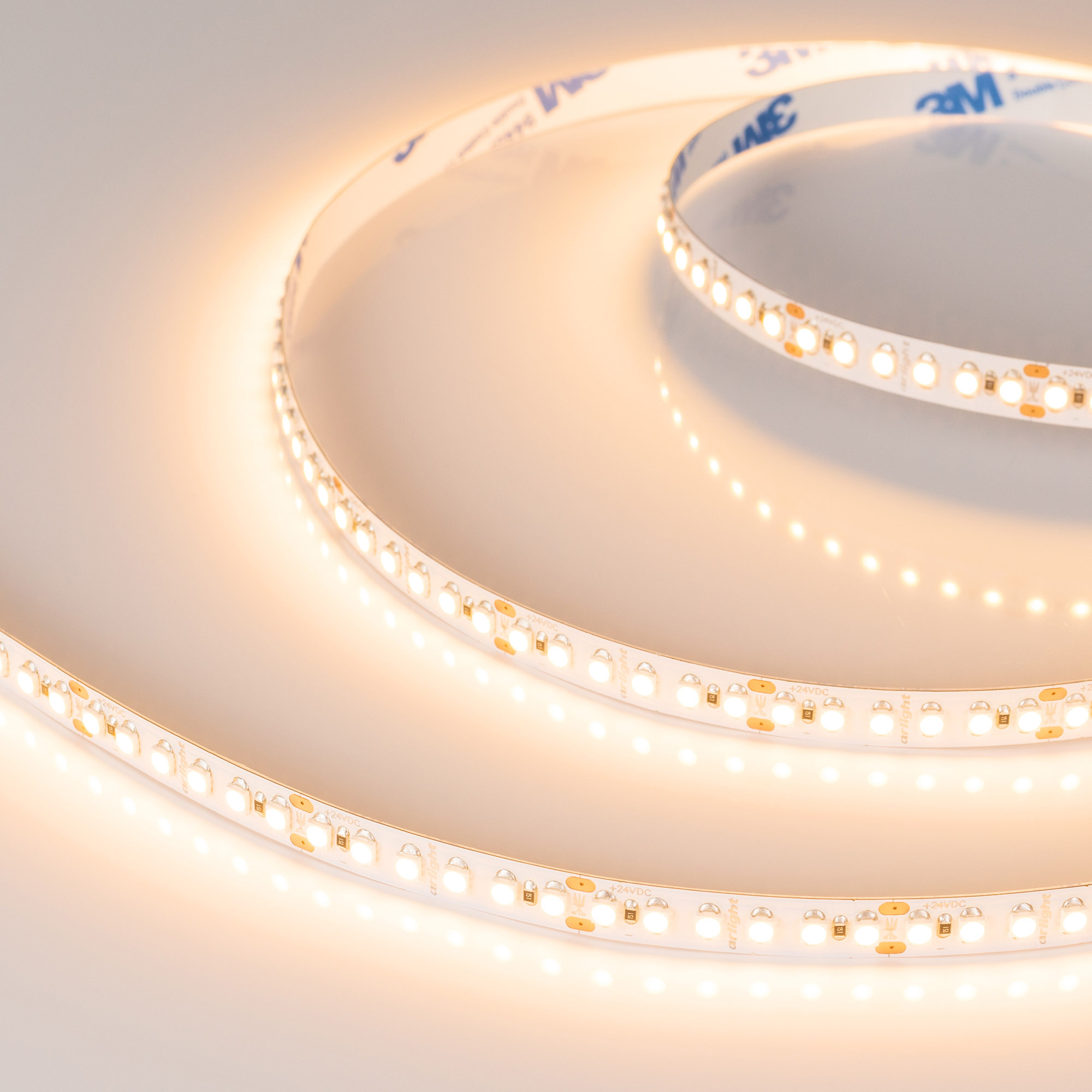 Arlight Лента RT-A180-8mm 24V Warm2700 (14.4W/m, IP20, 3528, 5m) ( 14.4 Вт/м, IP20) фото