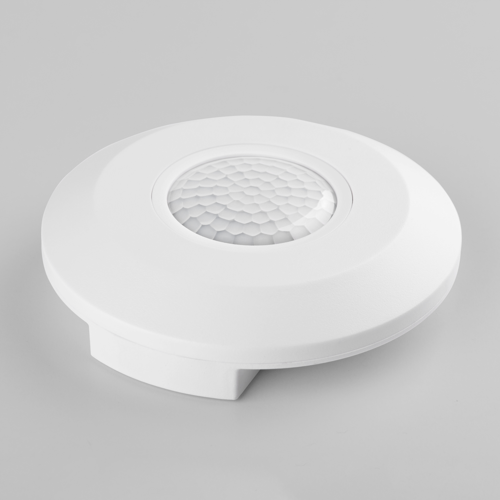 Elektrostandard SNS-M-11 6m 2,2-4m 2000W IP20 360 / датчик движения / Белый фото