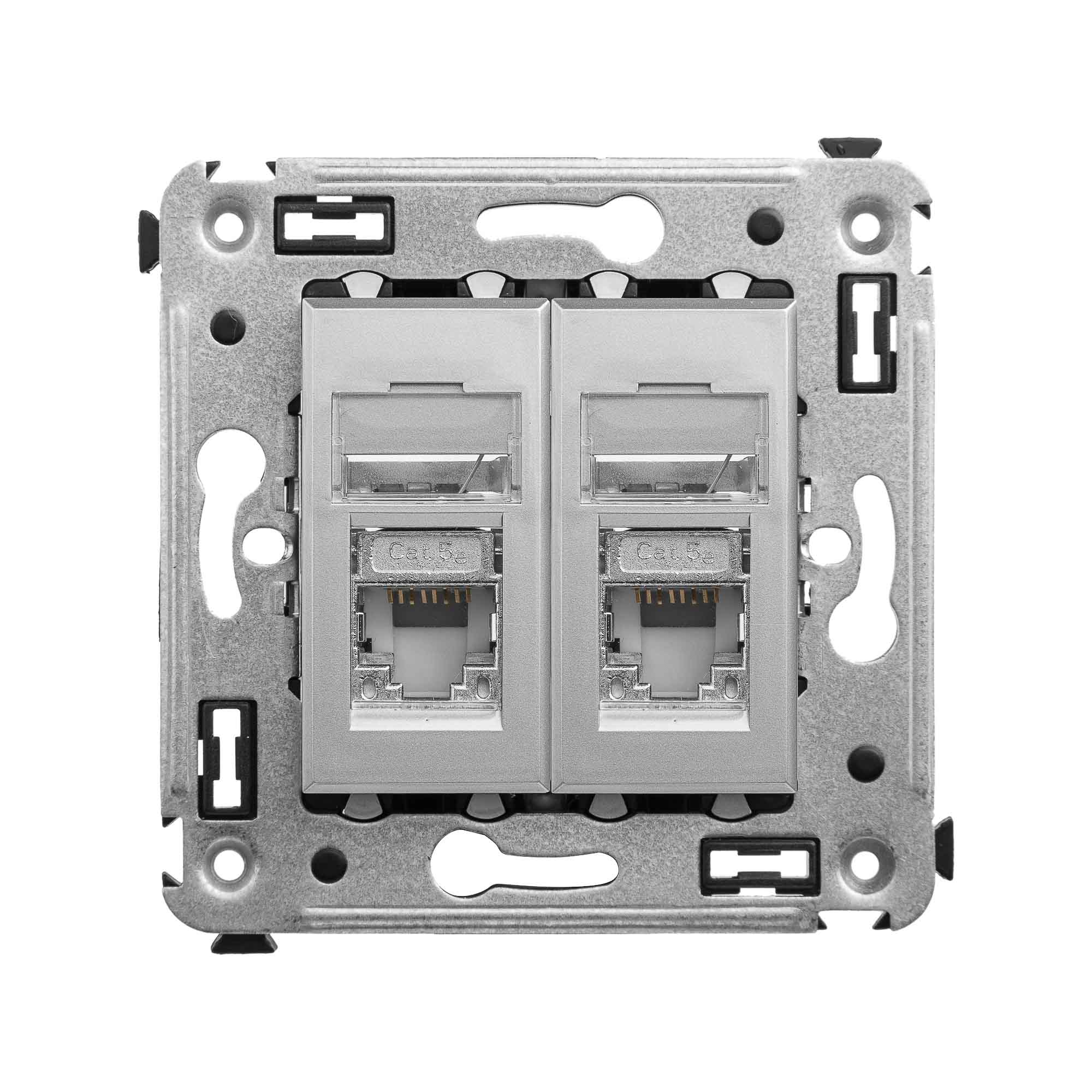 DKC Avanti Компьютерная розетка RJ-45 в стену, кат.5e двойная экранированная, 
