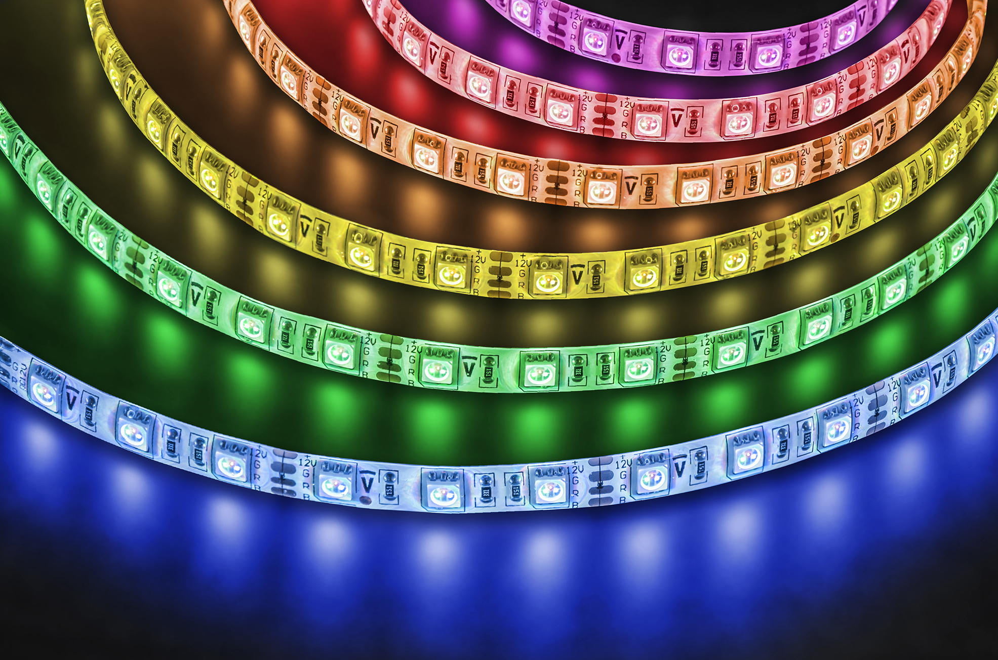 СД Лента Navigator NLS-5050RGB60-14.4-IP65-12V-Pro R5 (250/5/5)